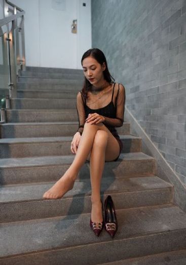 妻子的姐妹们_免费观看