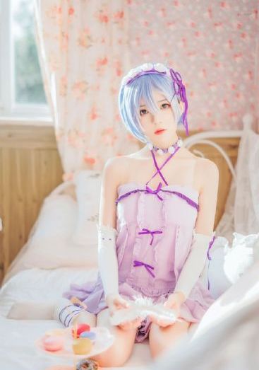 丰满少妇高清免费观看_高清电影