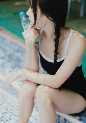 神奇的美容院_蓝光免费观看视频