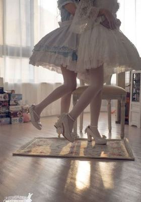 欧美午夜理伦三级在线观看吃奶汁_高清免费HD高清完整电影