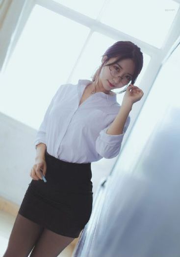 地心历险记2免费完整版在线播放_国产剧在线观看完整版