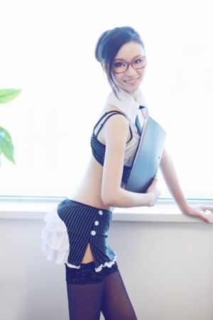 美丽教师电影完整版免费看_BD免费观看超清